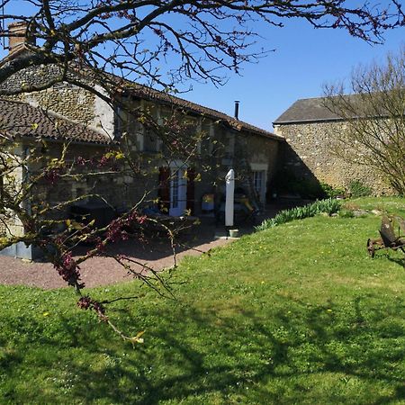 La Ferme Du Grand Bois Apartment Mouterre-Silly ภายนอก รูปภาพ